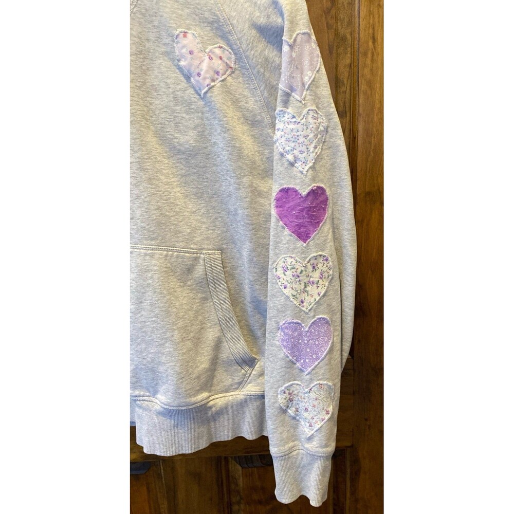 Champion Hoodie Womens Size Medium Gray Oversized Distressed Purple‎ Hearts - Picture 3 of 12